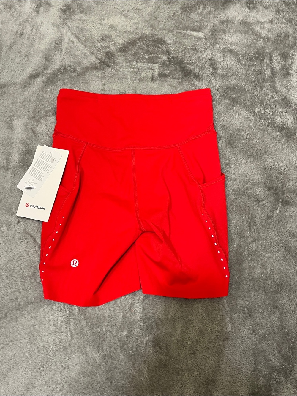 🆕 Lululemon Fast an Free HR Short 6” w/Side Pockets in Oxford Red, size 4 - Picture 2 of 7